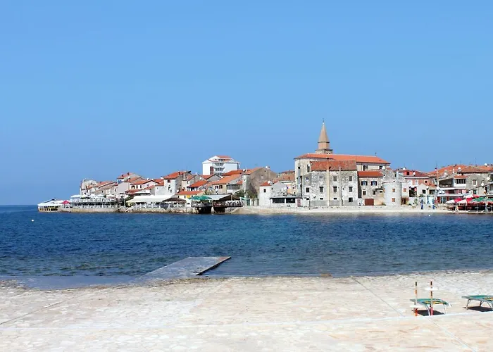 Apartman With A Parking Space - 19776 *